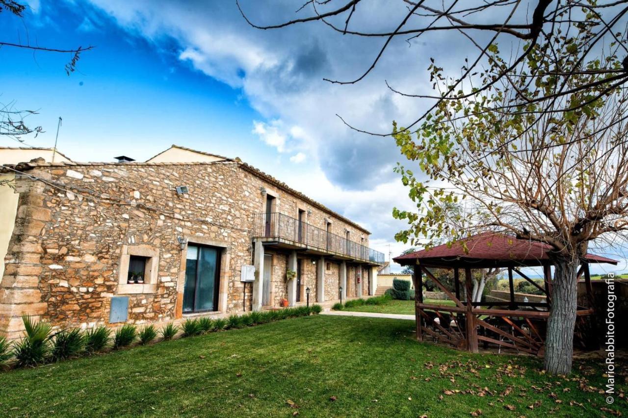 Agriturismo Russa Belladonna Кальтаджироне Экстерьер фото